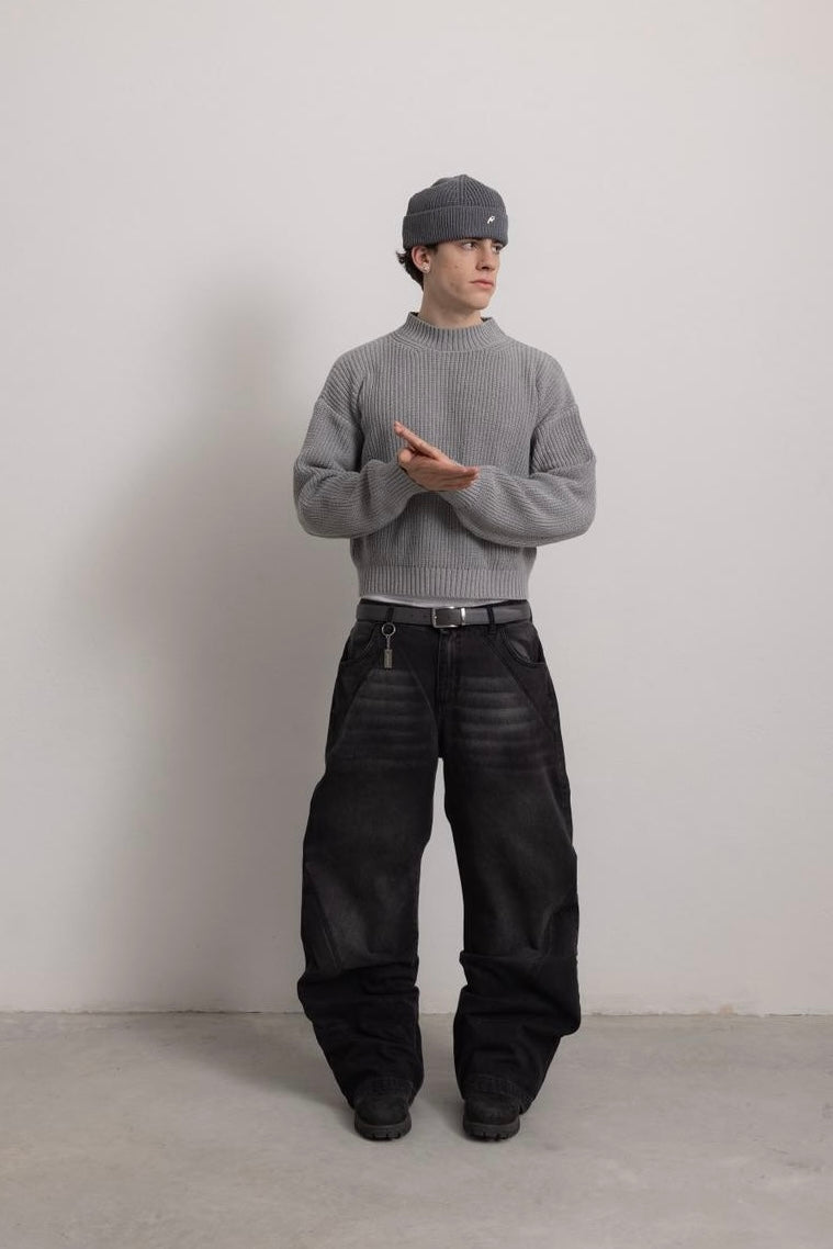 CARBON BLACK "P" LINES DENIM JEANS