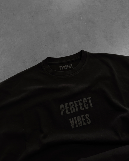 BLACK VIBES TEE