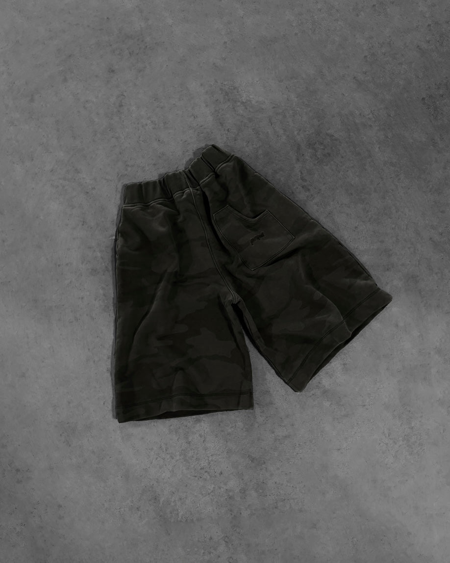 MILITARY GREEN CAMO SHORT