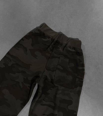 MILITARY GREEN CAMO FLOW PANT
