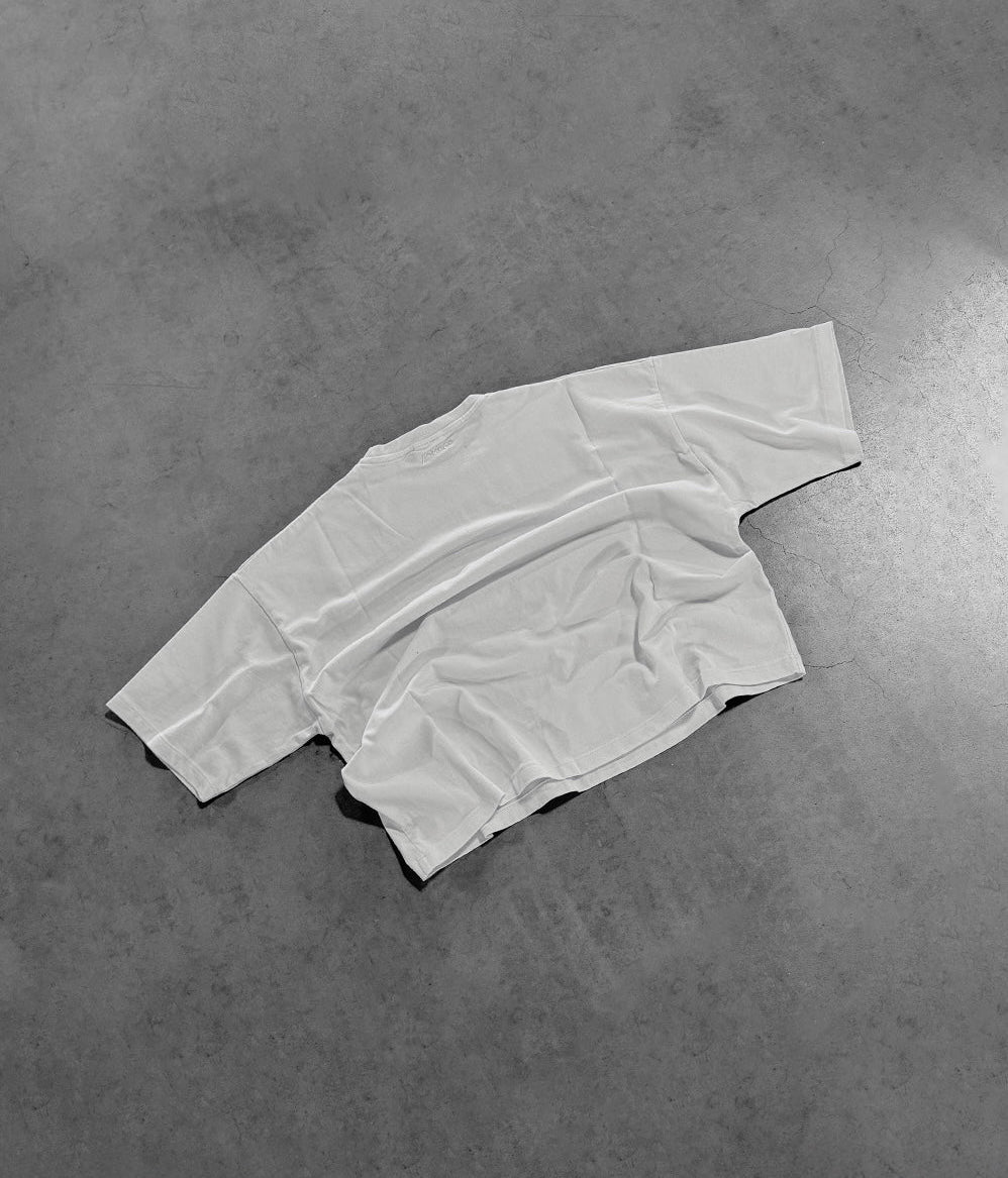 WHITE EVERYDAY TEE