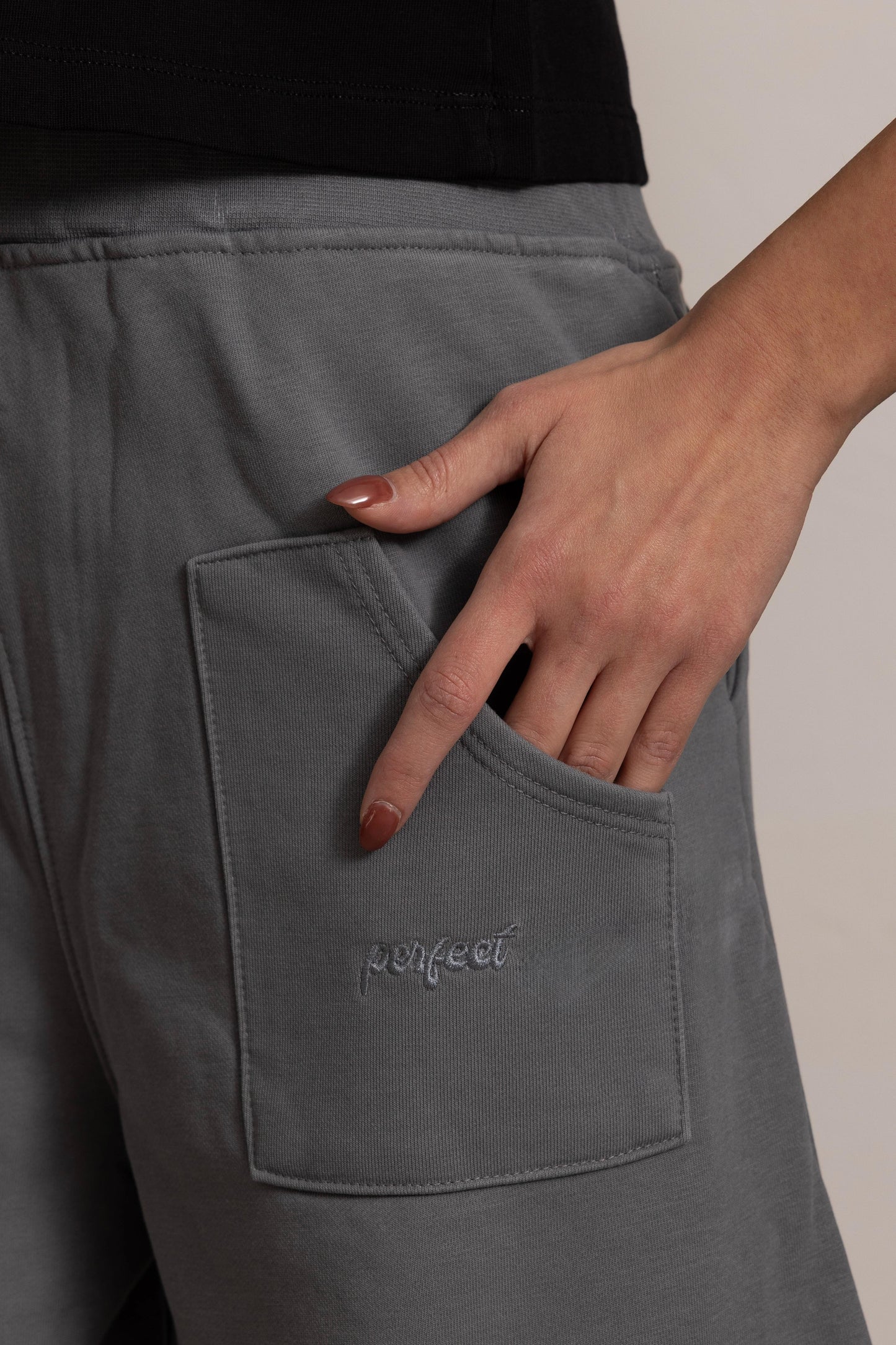 STONE GREY EVERYDAY SHORT