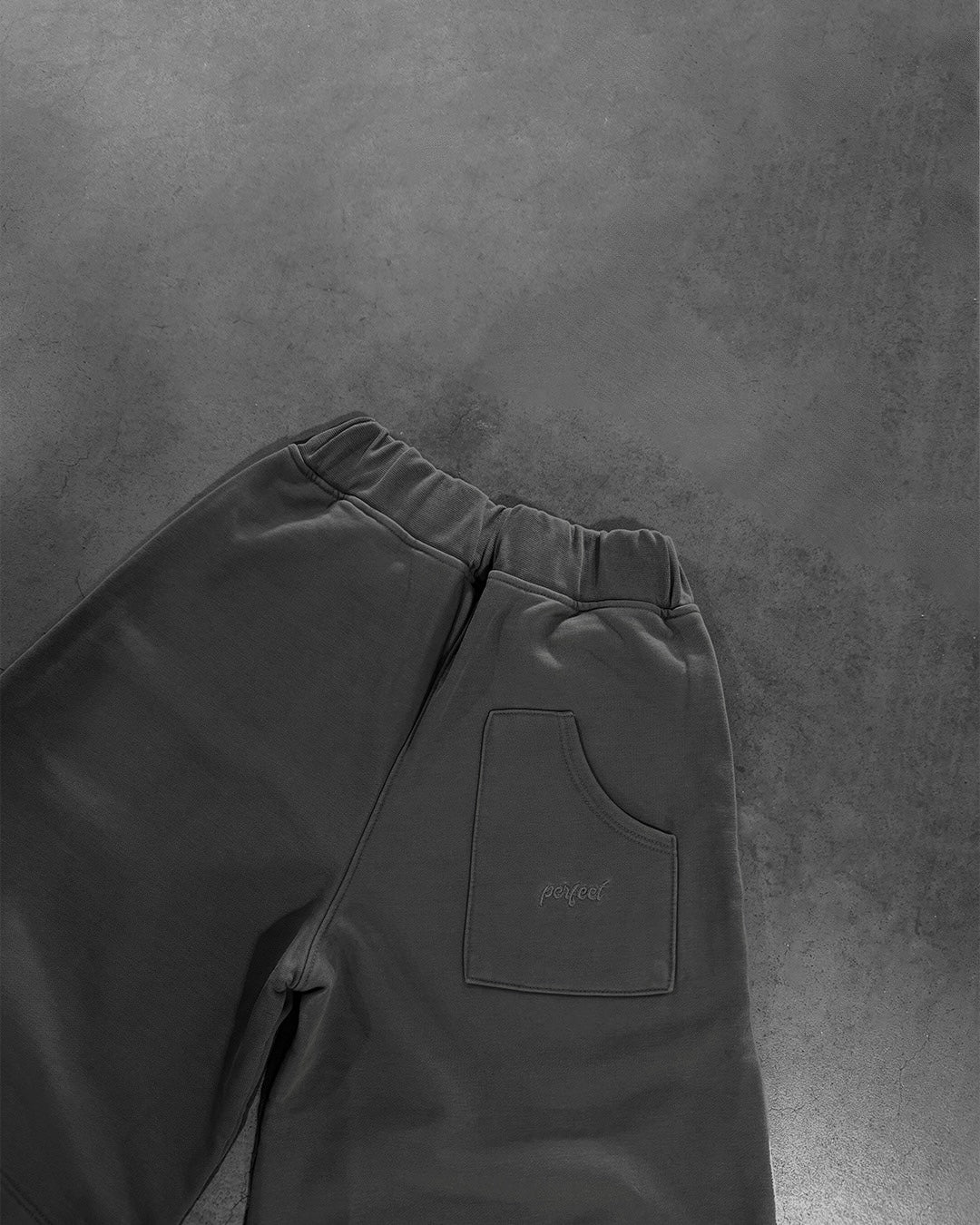 STONE GREY EVERYDAY SHORT