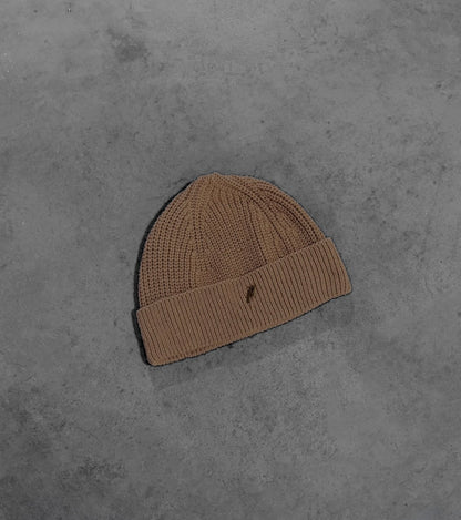 HAVANA "P" BEANIE