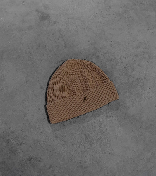 HAVANA "P" BEANIE