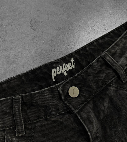 CARBON BLACK "P" LINES DENIM JEANS