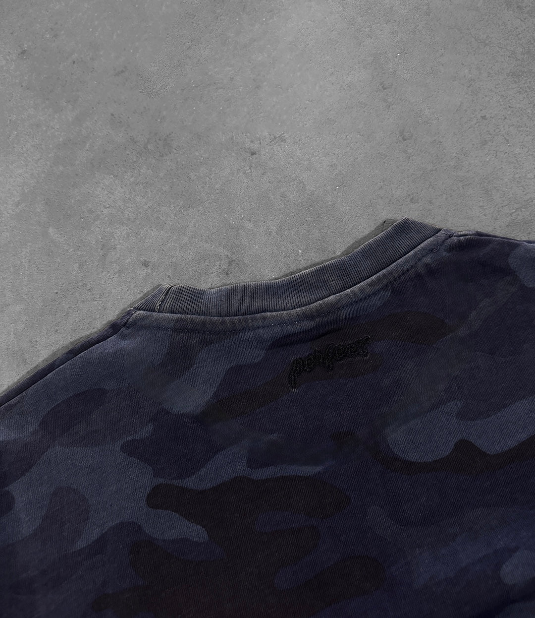 BLU NAVY CAMO EVERYDAY TEE