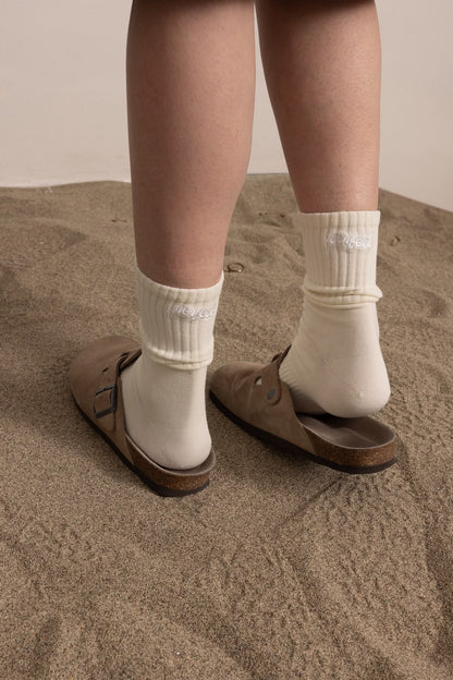 BEIGE PERFECT SOCKS