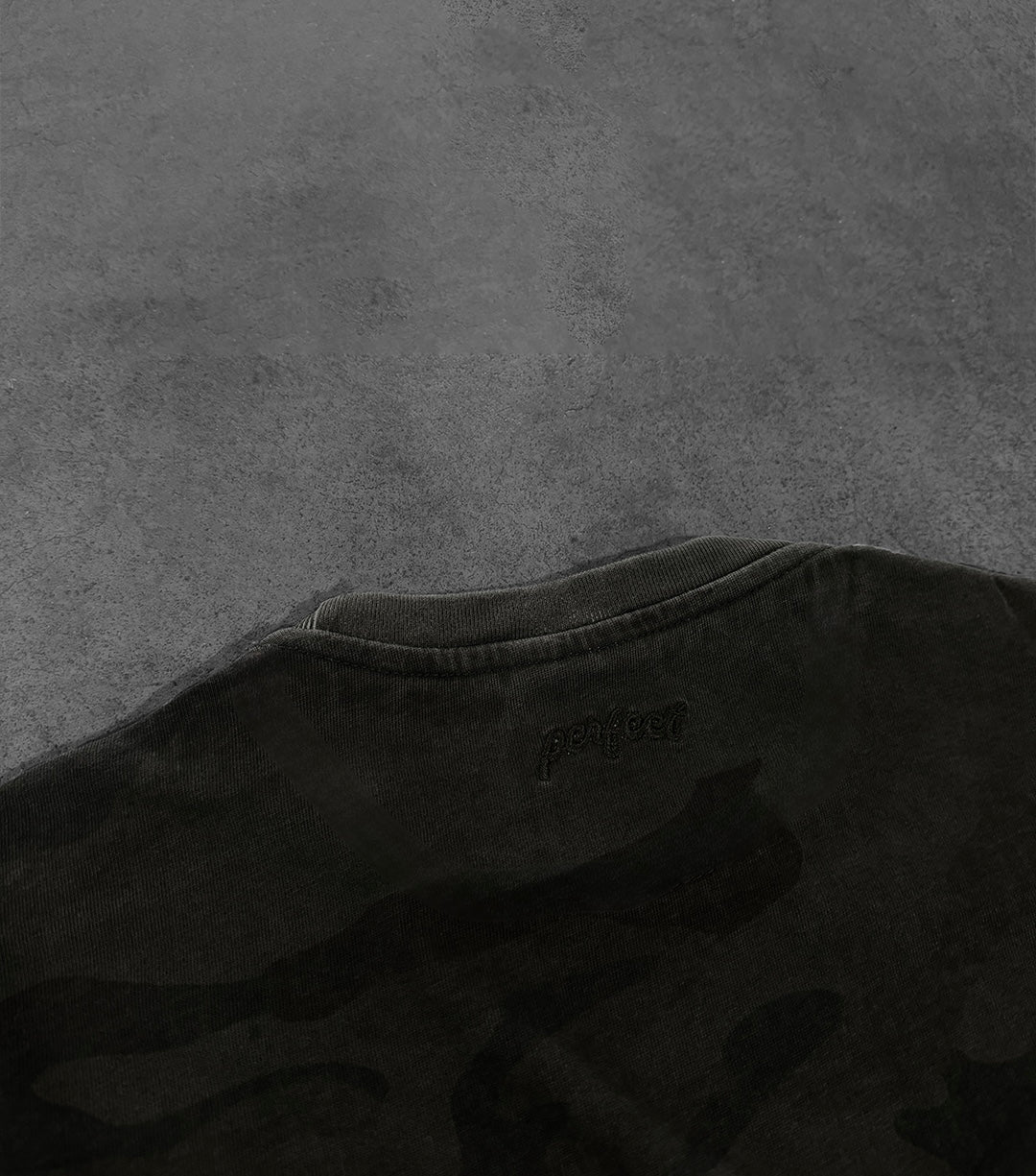 MILITARY GREEN CAMO EVERYDAY TEE
