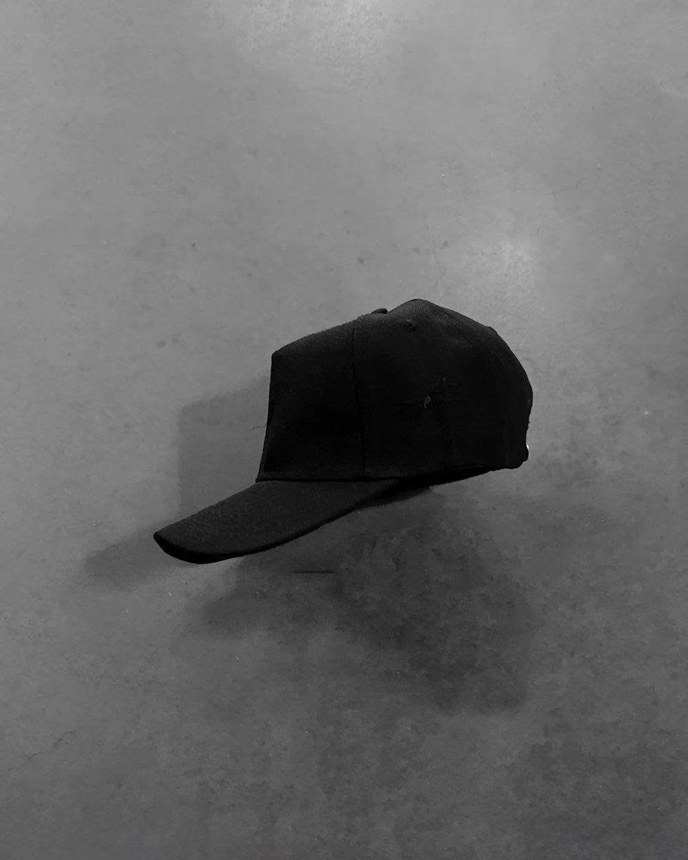 BLACK PERFECT CAP