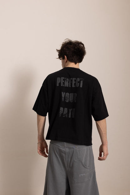 BLACK "P" VISION TEE