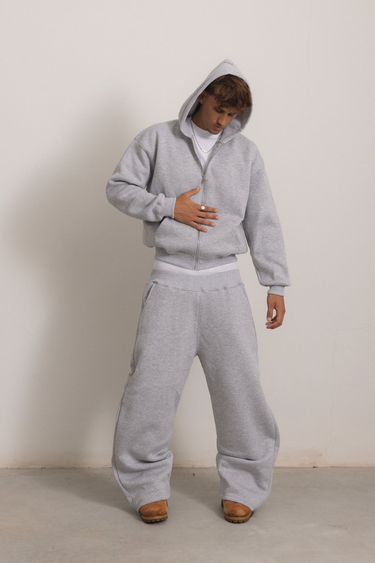 GREY PANT