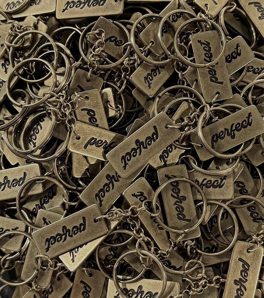 MATT BRASS PERFECT KEYCHAIN