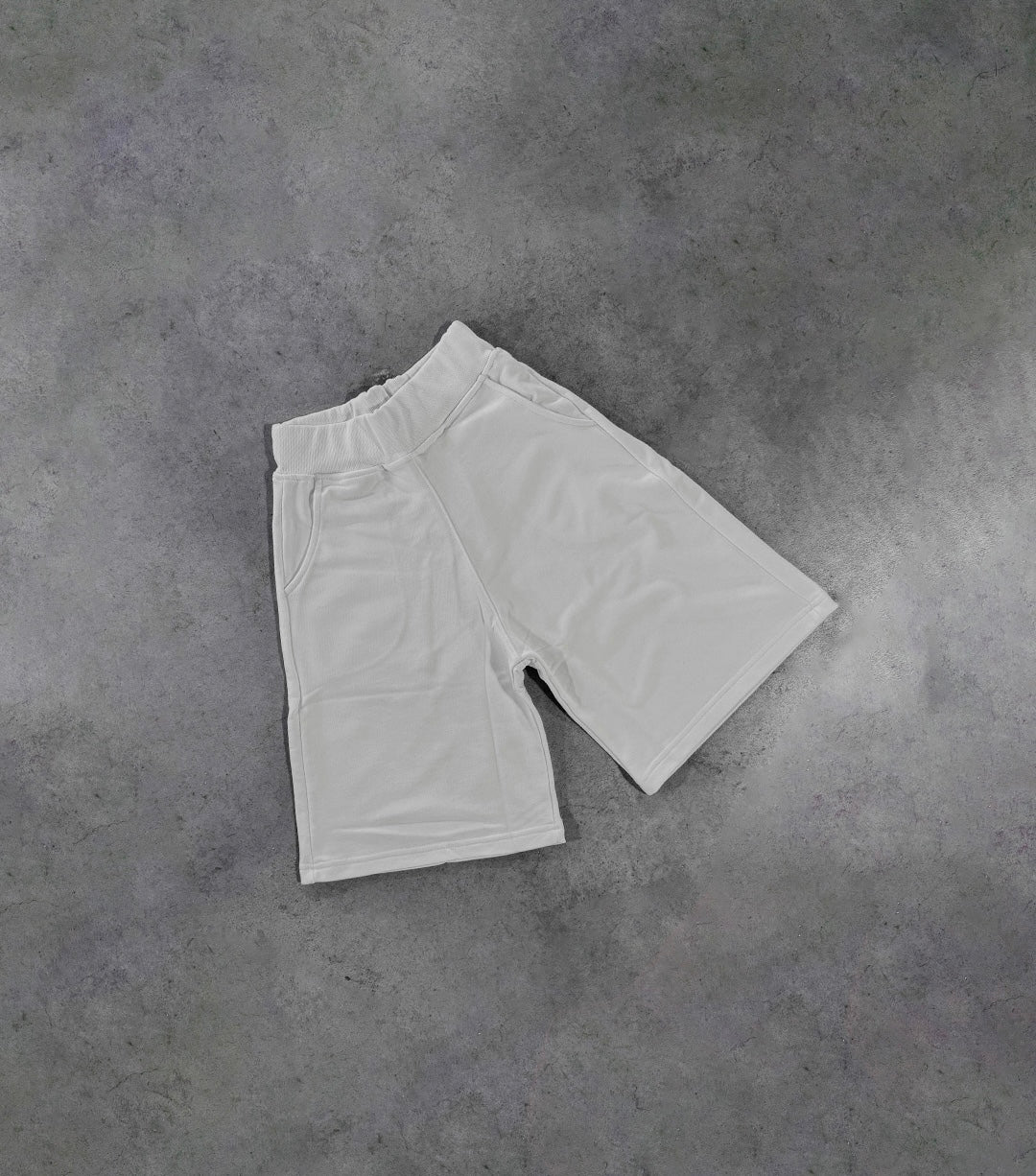 WHITE SHORTS