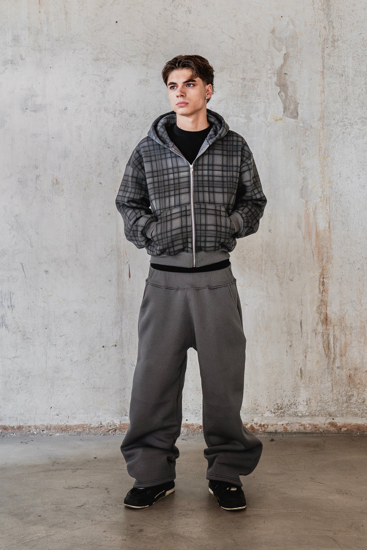 STONE GREY TARTAN ZIP HOODIE