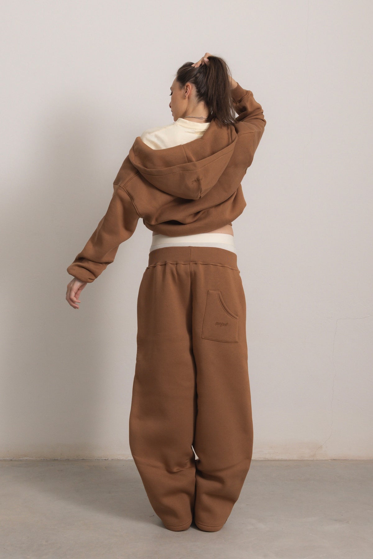 TOBACCO BROWN ZIP HOODIE