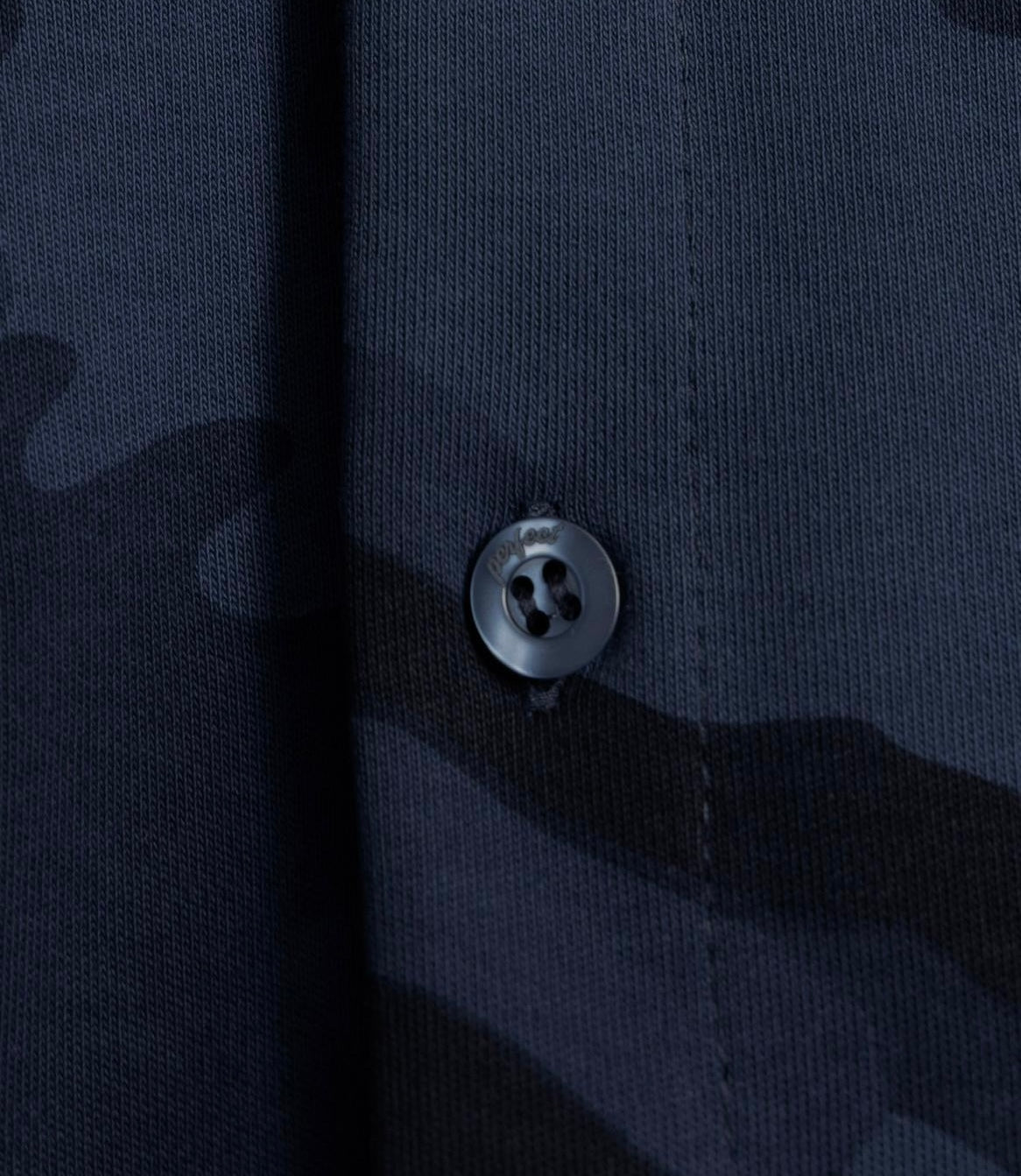 BLUE NAVY CAMO FLOW SHIRT