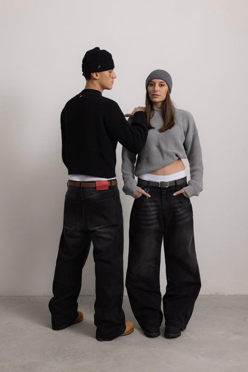 CARBON BLACK "P" LINES DENIM JEANS