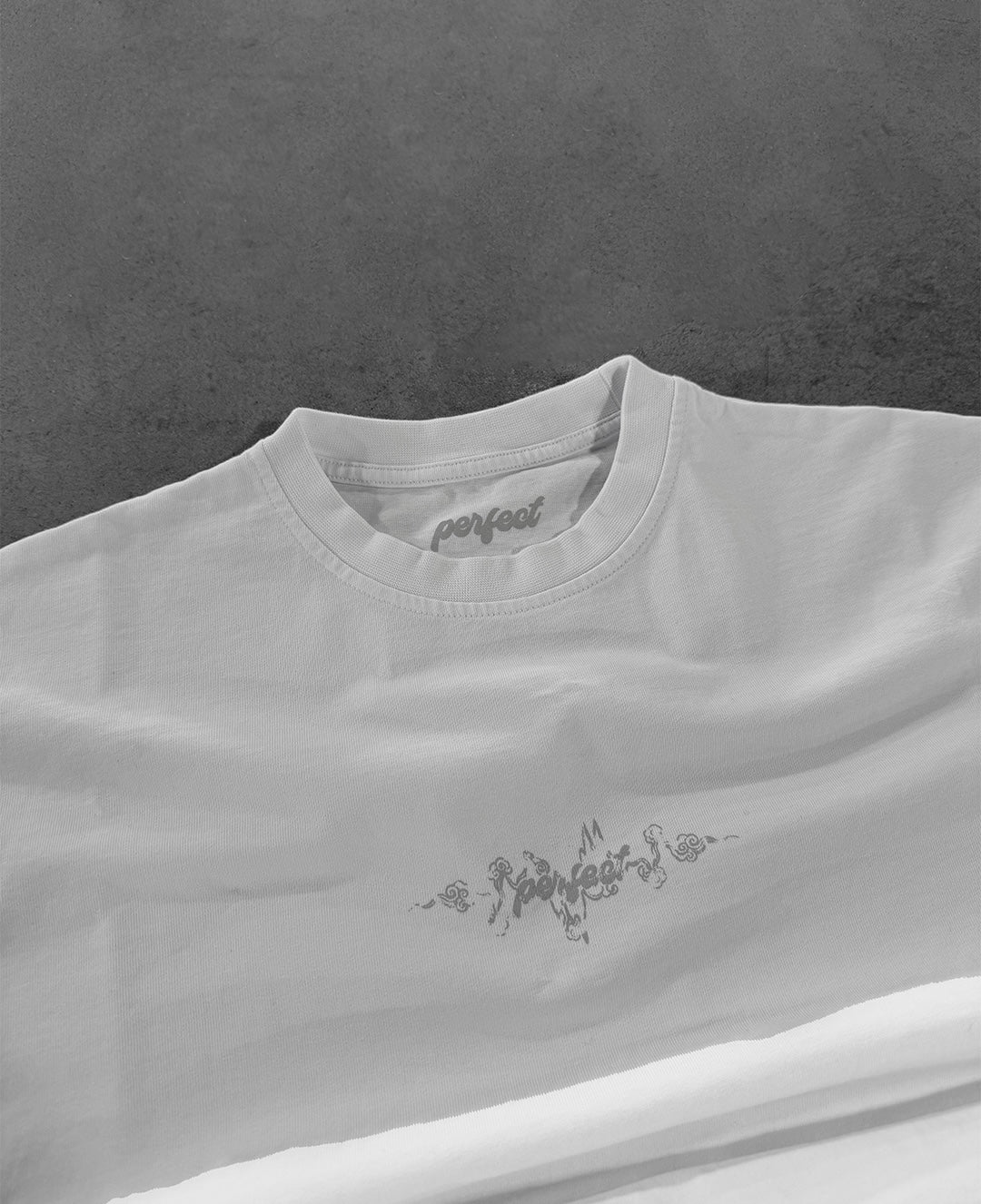 WHITE PERFECT TEE