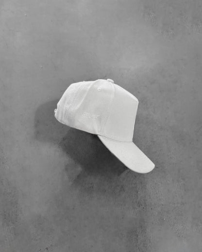 WHITE PERFECT CAP