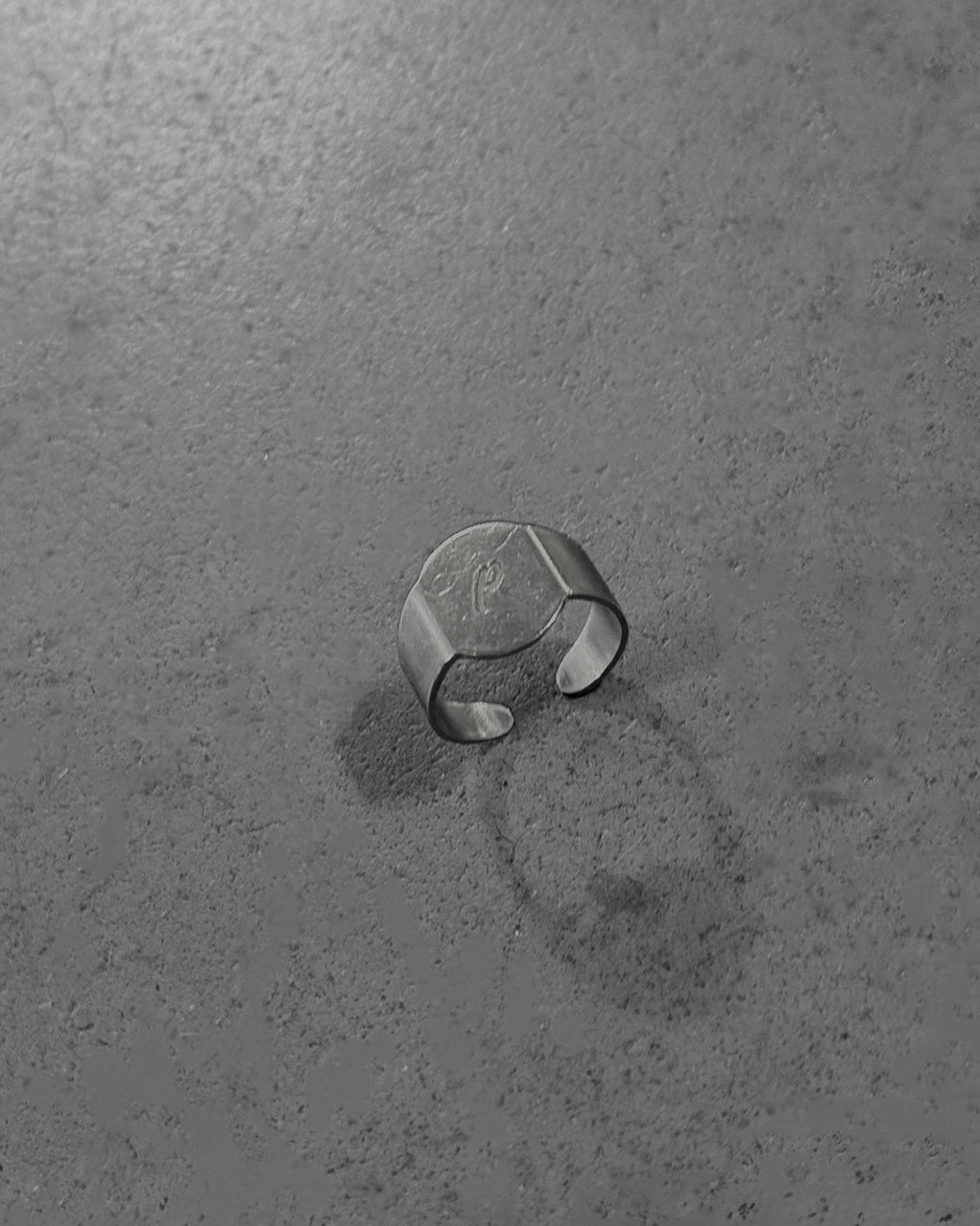NICKEL "P" RING
