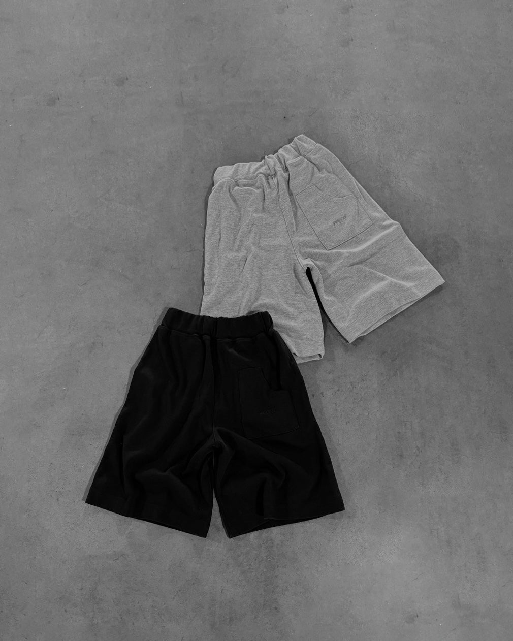 GREY EVERYDAY SHORTS