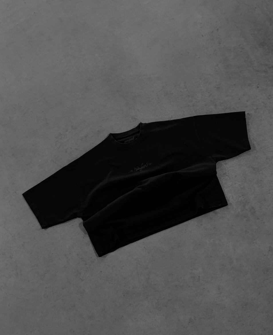 BLACK PERFECT TEE