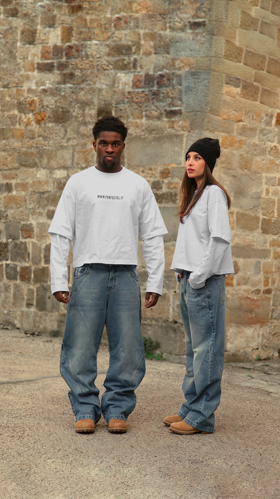 WHITE TRIPLE-W LONGSLEEVE